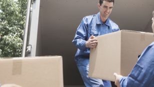 What Insurance Do Amazon Relay Drivers Need in the UK?